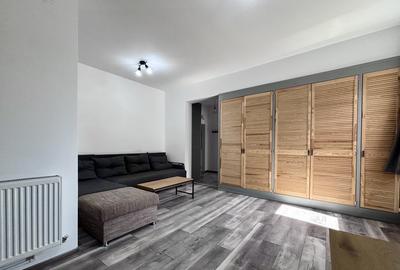 Ultracentral - Hanul cu Peste - La cativa pasi de plaja - 2