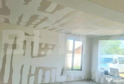 Casă cu 6 camere cu Teren 2700 Mp în Berceni - 12