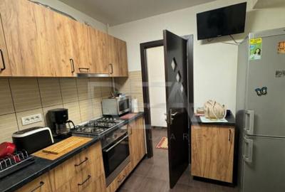 Apartament 3 Camere , Semi Decomandat , Etaj 1 ,Zona Alexand - 7