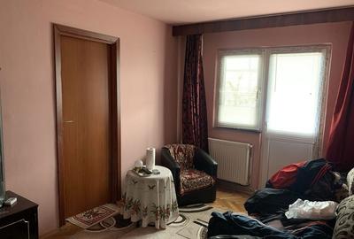 Apartament cu 2 camere nedecomandat în Micro III - 1