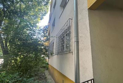 Diham 3 Camere 72 Mp Decomandat Bloc 1982 - 10