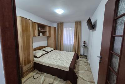 Apartament 2 camere , etaj 1 , zona  Cetate - 2
