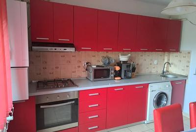 De vanzare apartament 4camere - 3