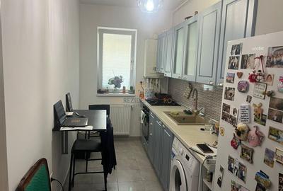 Garsonieră decomandată, mobilată în Central - 4