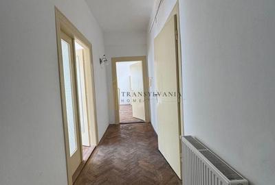 Spațiu comercial, de 140 mp, în Ultracentral - 8