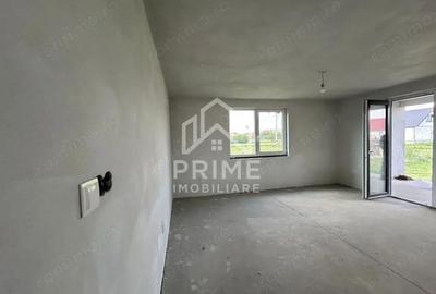 Casă cu 2 camere cu Teren 820 Mp în Totoi - 3