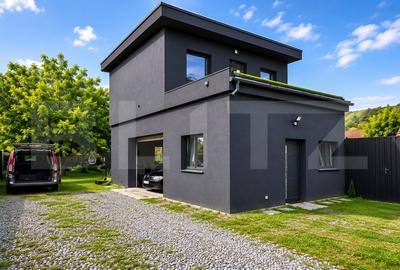 Casă individuală cu 3 camere cu Canalizare în Florești