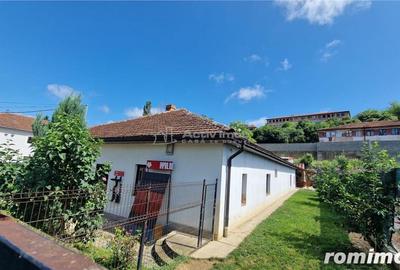 Casă cu Teren 834 Mp în Muncitoresc - 1