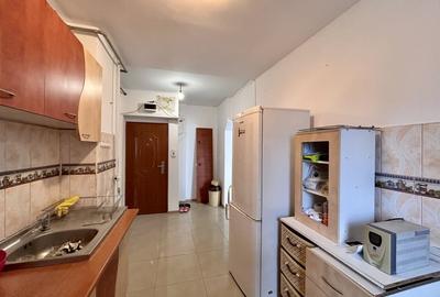 Apartament cu 3 camere semidecomandat, mobilat în Nord - 4