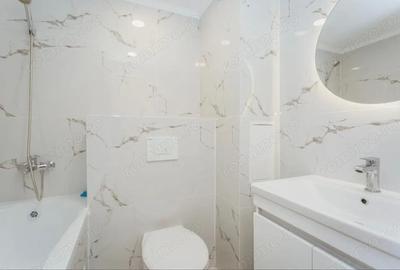 Garsonieră decomandată în Central