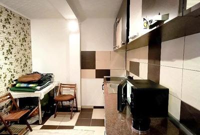 Apartament cu 2 camere decomandat în Calea București - 4