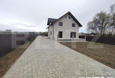 Casa individuala 4 camere, 200 mp, zona Horodnic - 14