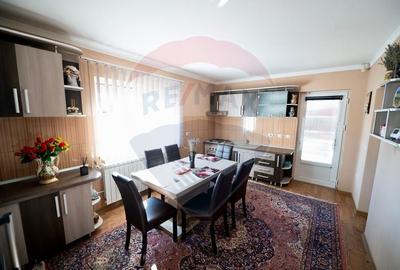 Casă individuală cu 5 camere cu Garaj în Mădăras - 18