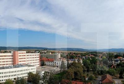 Apartament cu 3 camera, zona Spitalului - 3