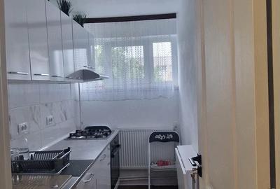 Apartament cu 3 camere decomandat în Nord - 8