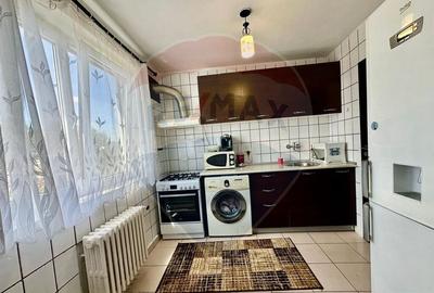 Vanzare apartament 3 camere zona Crangasi - 13