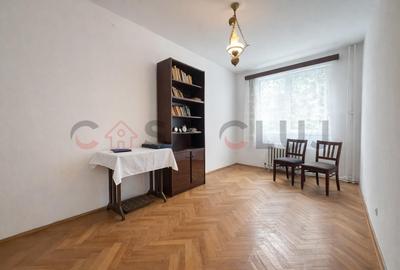 Decomandat, etaj intermediar, zona Transylvania College - 2