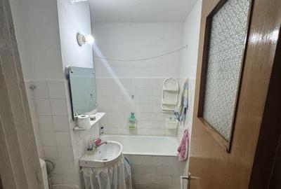 3 camere Semidecomandate, Tomis Nord , 2/4 , 63 mp - 2
