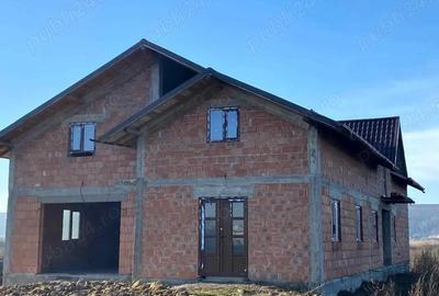 Casa de vanzare Casa de vanzare - 2