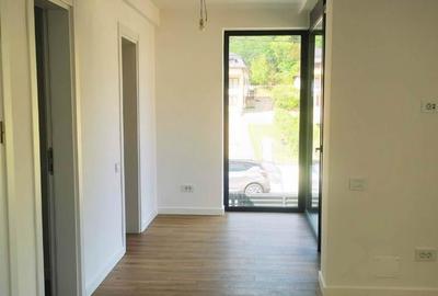 PRIMAVERII VILLAS, CARTIER PRIVAT LANGA ORAS; VILA ROSE - 10