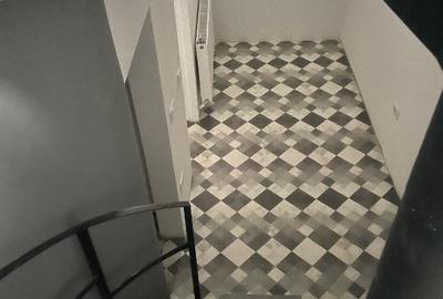 Spațiu comercial, de 78 mp, în Central - 6