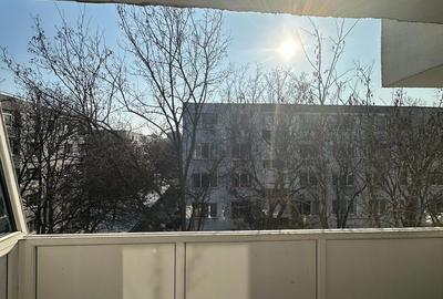 Apartament cu 4 camere decomandat în Militari - 12