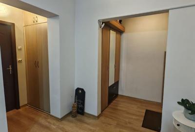 Apartament cu 2 camere decomandat în Central - 3