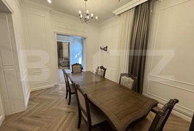 Casă cu 10 camere cu Teren 1143 Mp în Malu Mare - 14