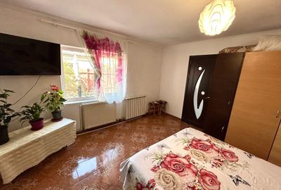 Casa individuala cu centrala proprie,la pret de apartament - 1