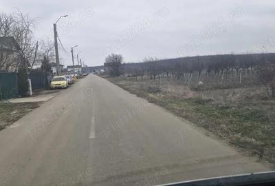 Teren de 1600 mp, în Central - 2