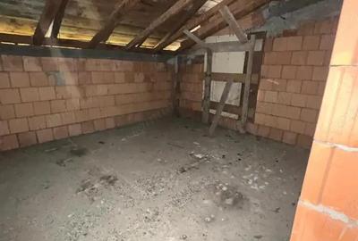 Casa la rosu P+M 129 mp ULIUC - 16