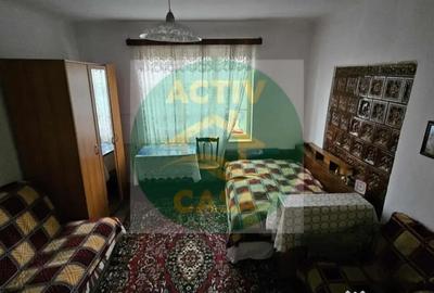 Casă cu 2 camere cu Teren 480 Mp în Central - 3