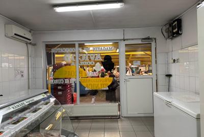 Spațiu comercial, de 35 mp, în Tractorul - 4