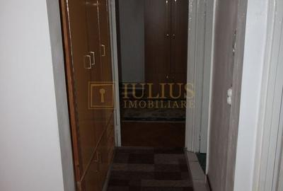Apartament cu 3 camere decomandat, mobilat în Complex Studențesc - 30