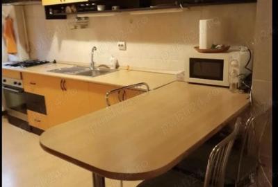 Apartament cu 2 camere decomandat în Central - 1