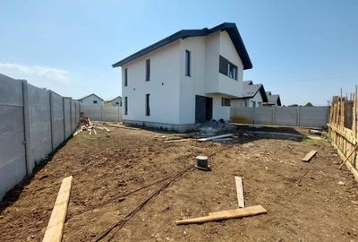 Vile Individuale P + 1 4 Camere teren 382 mp,Strada Triumfului rate 2 ani