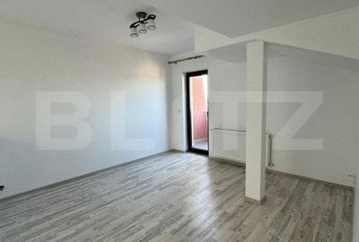 Apartament 3 camere, 100mp, situat pe 2 niveluri, zona Radauti - 2