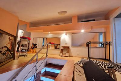 Apartament cu 4 camere decomandat în Central - 12