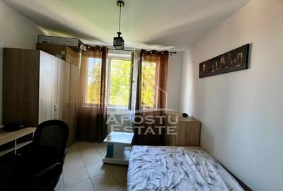 Garsoniera,etaj 3, zona Lipovei - 2