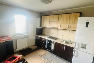 Apartament cu 4 camere decomandat în Central - 4