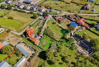 Teren Construcții intravilan de 1430 mp, în Cărpiniș - 12