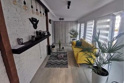 Apartament cu 3 camere semidecomandat în Central - 12