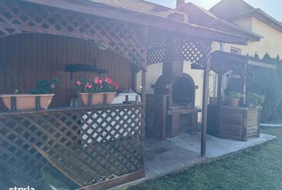 Casă cu 6 camere cu Teren 900 Mp în Central - 4