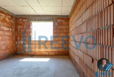 Casa la ro?u, Hemeiu? ! - 11