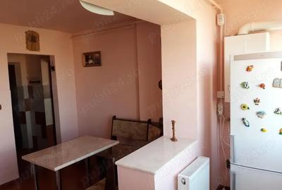 Garsonieră decomandată în Onești - 5