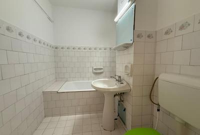 Apartament 2 camere, etaj 3/4,  mp 51 mp utili, zona Lipovei - 9