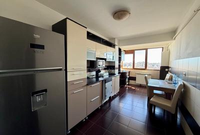 Apartament cu 3 camere decomandat în Inel I - 15