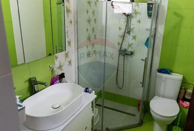 Casă cu 5 camere cu Teren 496 Mp în Periferie - 18