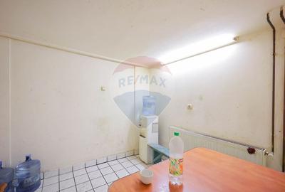 Spațiu comercial, de 550 mp, în Iosia - 12
