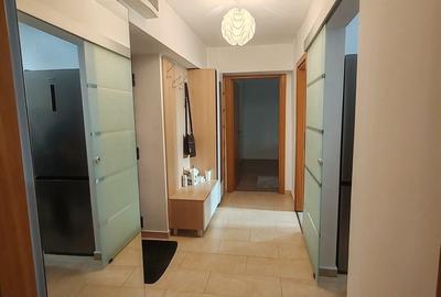 Apartament cu 2 camere decomandat în Centrul Civic